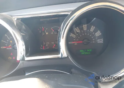 2006 Ford Mustang V6 z USA, uszkodzony, nr VIN 1ZVFT80N965154422